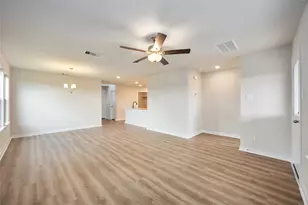 819 Clear Vly Ln, Dayton, TX 77535 - Photo 6