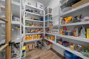 31 Quiet Springs Trl, Willis, TX 77378 - Photo 14