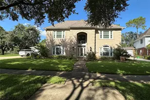 4634 Grand Cayman Dr, Sugar Land, TX 77479 - Photo 1
