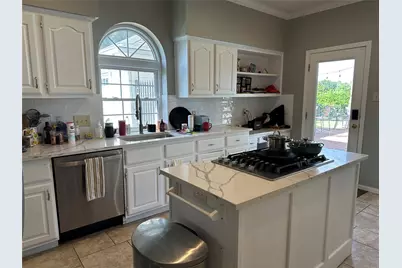 4634 Grand Cayman Drive, Sugar Land, TX 77479 - Photo 20