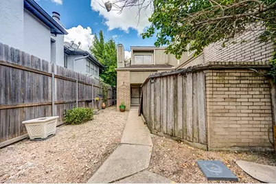 1920 Augusta Drive #5, Houston, TX 77057 - Photo 32