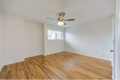 1920 Augusta Drive #5, Houston, TX 77057 - Photo 12
