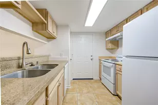 1920 Augusta Dr, Houston, TX 77057 - Photo 24
