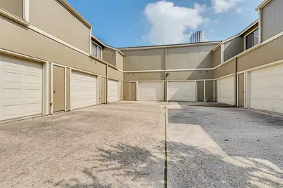 1920 Augusta Drive #5, Houston, TX 77057 - Photo 8