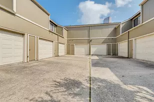 1920 Augusta Dr, Houston, TX 77057 - Photo 8