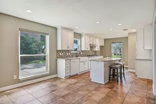 513 Meadow Bend Dr, Friendswood, TX 77546 - Photo 16