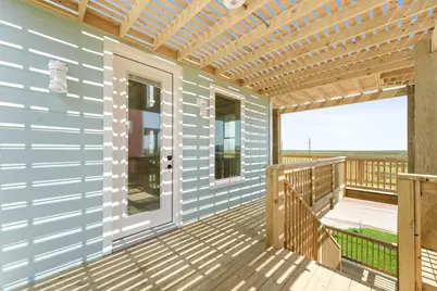 234 Bay Avenue, Surfside Beach, TX 77541 - Photo 1