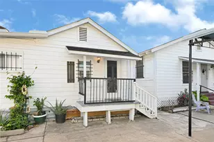 305 Live Oak St, Houston, TX 77003 - Photo 2