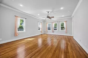 821 E 26th St, Houston, TX 77009 - Photo 18