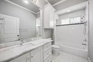 821 E 26th St, Houston, TX 77009 - Photo 22