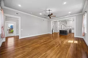821 E 26th St, Houston, TX 77009 - Photo 4