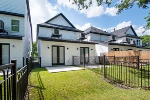 5115 Briscoe St, Houston, TX 77033 - Photo 1