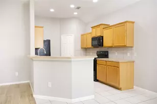 14434 Long Meadow Dr, Houston, TX 77047 - Photo 10