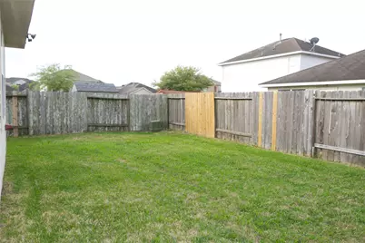 14434 Long Meadow Drive, Houston, TX 77047 - Photo 28