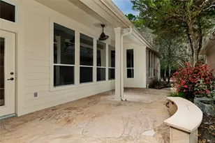 146 E Northcastle Cir, The Woodlands, TX 77384 - Photo 38