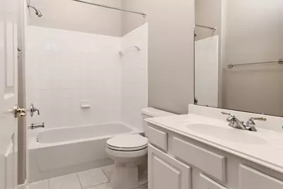 146 E Northcastle Circle, The Woodlands, TX 77384 - Photo 32