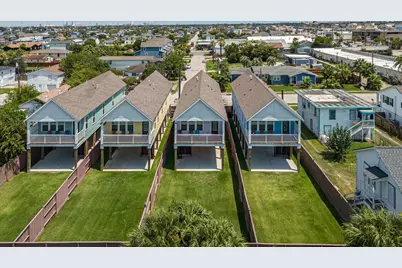 2309 67th Street, Galveston, TX 77551 - Photo 2