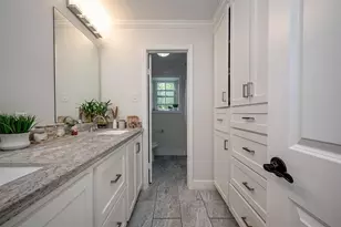 12902 Kimberley Ln, Houston, TX 77079 - Photo 34