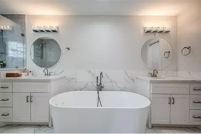 12902 Kimberley Lane, Houston, TX 77079 - Photo 28