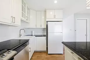 1704 Cherry Orchard Dr, Austin, TX 78745 - Photo 10