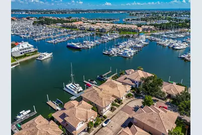 313 Harborside Circle, Kemah, TX 77565 - Photo 2