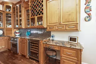 313 Harborside Cir, Kemah, TX 77565 - Photo 12