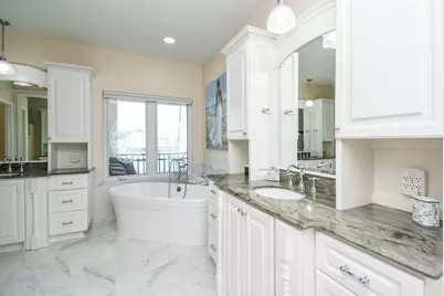 313 Harborside Circle, Kemah, TX 77565 - Photo 20