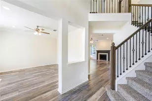 8918 Burleson Ct, Houston, TX 77064 - Photo 4