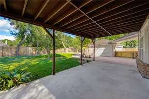 8918 Burleson Ct, Houston, TX 77064 - Photo 34