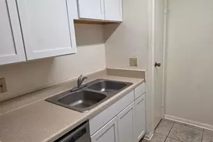 1500 Bay Area Blvd, Houston, TX 77058 - Photo 4