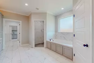 8360 Chappell Hill Dr, Beaumont, TX 77713 - Photo 30