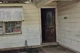 3718 Landa Ln, Houston, TX 77023 - Photo 2
