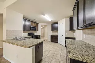 9307 Rustling Manor Ln, Richmond, TX 77407 - Photo 4