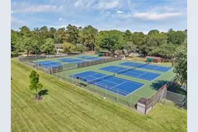 6203 Fairway Oaks Court, Spring, TX 77379 - Photo 26