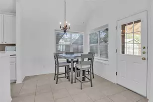 2131 Lakewind Ln, League City, TX 77573 - Photo 8