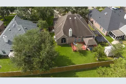 2131 Lakewind Lane, League City, TX 77573 - Photo 24