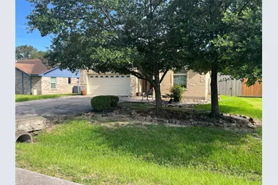 418 Fall Creek Drive, Houston, TX 77336 - Photo 4