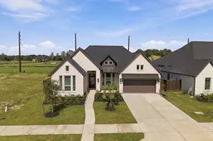 12206 Denham Dr, Mont Belvieu, TX 71127 - Photo 2