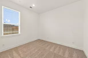 12206 Denham Dr, Mont Belvieu, TX 71127 - Photo 6