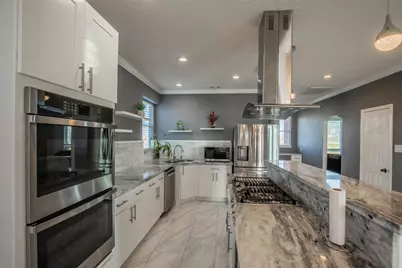 33968 Fm-521, Angleton, TX 77515 - Photo 4