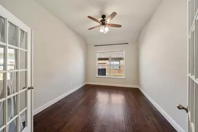 184 W Heritage Mill Circle, Tomball, TX 77375 - Photo 8