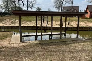 411 Resort Dr, Livingston, TX 77351 - Photo 2