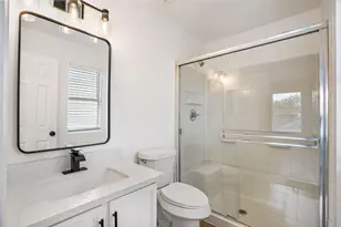 6230 Gillian Park Dr, Katy, TX 77449 - Photo 12