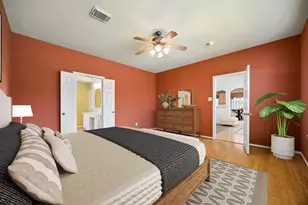 2843 Five Oaks Dr, Missouri City, TX 77459 - Photo 18