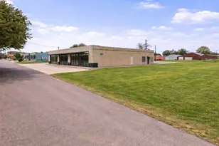 221 N Houston, Wharton, TX 77488 - Photo 26