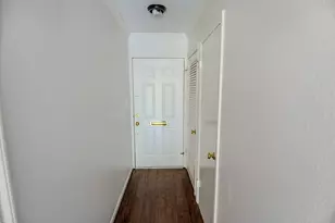 2031 Winrock Blvd, Houston, TX 77057 - Photo 4