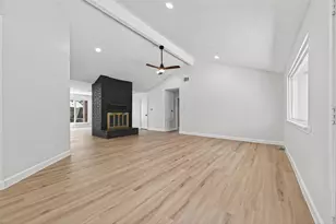 3418 Luton Park Dr, Houston, TX 77082 - Photo 12