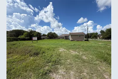 3007 Arkansas Avenue, League City, TX 77539 - Photo 2