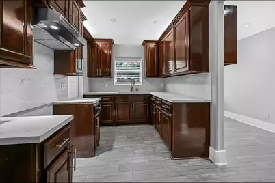 12430 Pecan Court, Houston, TX 77013 - Photo 4