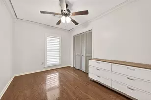 805 Camelot Ln, Friendswood, TX 77546 - Photo 28